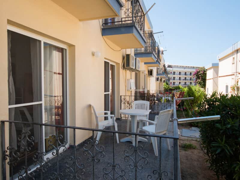 Akdeniz Evleri | 3 Kişilik Salonlu Villa